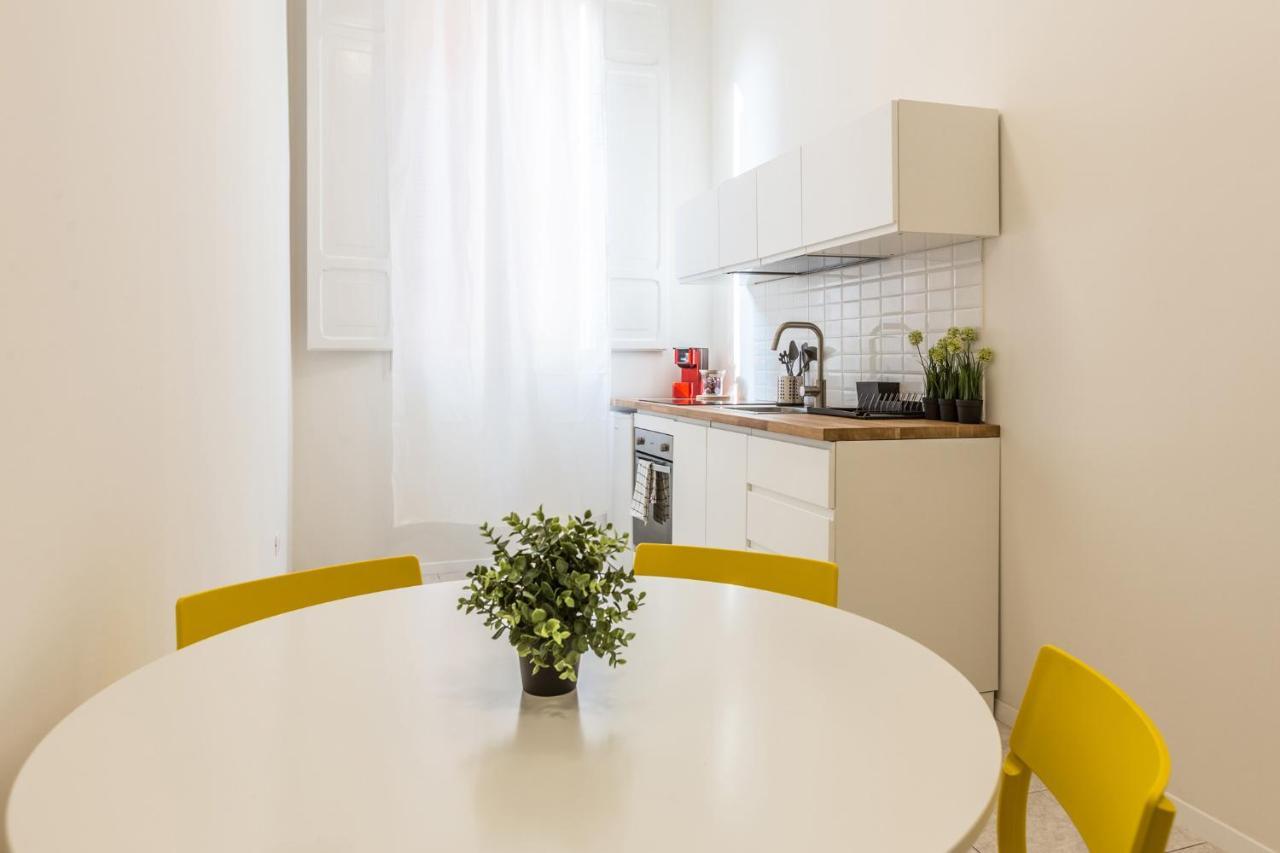 Marilyn The Place Apartments Bolonia Exterior foto